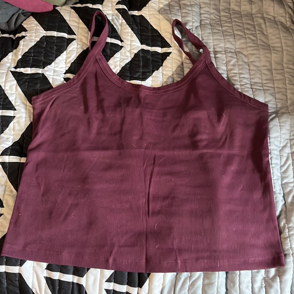 New without tags Cropped tank